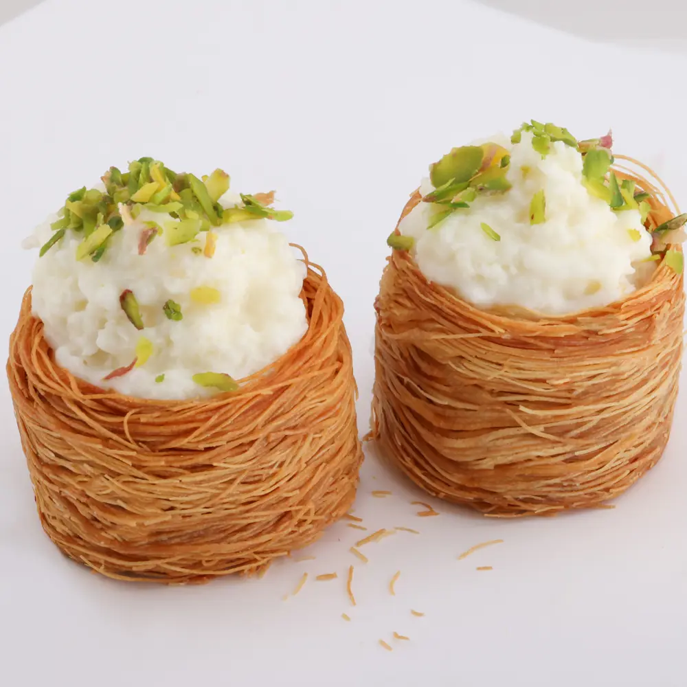 Resources/3/oush bolbol with creamoush bolbol with cream_img0F3A6028_1_.webp